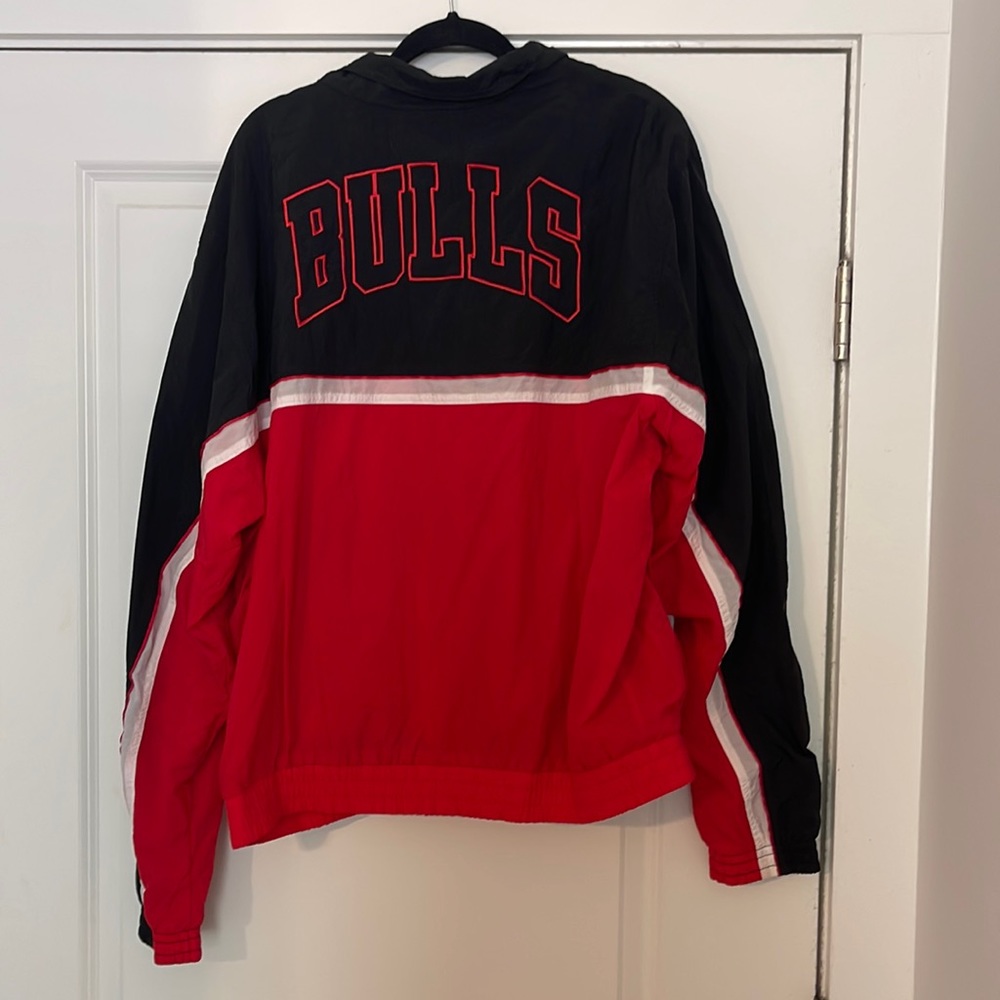 Nike NBA wind breaker. Chicago Bulls